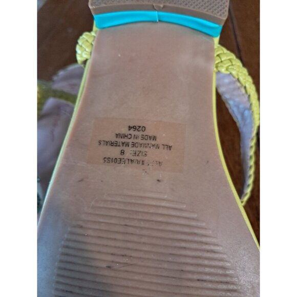 Betsey Johnson Womens 8M Green Multi Sea Shell Flat Slingback Sandals - Picture 3 of 4